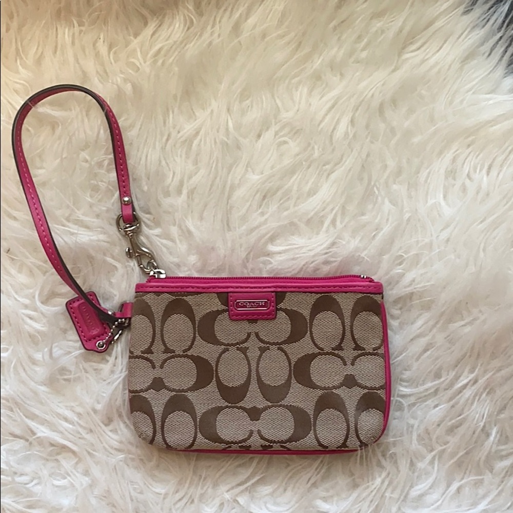 Signature Coach Wristlet